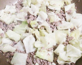 材料2つだけ！ きゃべつの挽き肉炒め作り方3写真