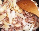 ひき肉とじゃがいも玉ねぎのチーズ炒め作り方2写真