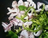イカリングとピーマンのニンニク醤油炒め作り方2写真