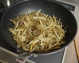 糸コンニャクとゴボウのきんぴら作り方1写真