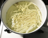 えのきと豆腐と卵の簡単中華スープ☆作り方1写真