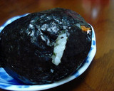 楽うま栄養満点おにぎり♪ひじきの煮物使用作り方4写真