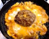 ご飯が進む♪ハンバーグのトロトロ卵とじ作り方5写真
