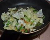 辛ラーメンを私のランチに作り方2写真