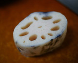 蓮根と人参のサワークリーム炒め作り方1写真
