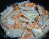 蓮根と人参のサワークリーム炒め作り方6写真