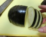 ナスとトマトとチーズのバジルソース和え作り方1写真