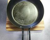 エビとトマトのアヒージョ～バゲットイン作り方1写真