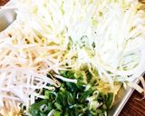 ☆辛ラーメン☆で牡蠣OKO♪作り方1写真