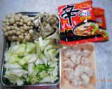 野菜たっぷりとり団子なべラーメン作り方1写真