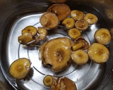 マイタケ、ナラタケ、エゴマの佃煮です作り方2写真