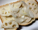 ほんのり甘い　蓮根×玉葱和トースト作り方6写真