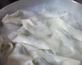 鶏の唐揚げと餃子とビーフンでミニ鍋作り方3写真