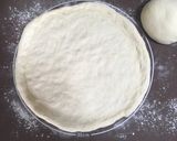 もちもちピザ生地の成形＆トッピング作り方9写真