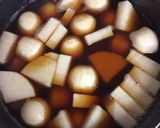 簡単☆里芋と大根とイカの煮物作り方3写真