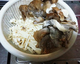 簡単♪きのこたっぷり中華スープ作り方1写真