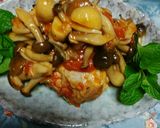 秋の味覚キノコ類で鳥肉のトマト煮作り方7写真