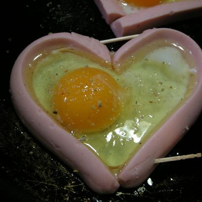 かわいい☆ハートの目玉焼き♪ by madameあす 【クックパッド】 簡単