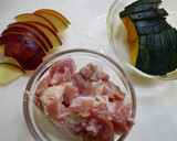 簡単！かぼちゃとりんごの肉炒め☆胡麻風味作り方2写真