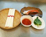 ☆鮭といくらの親子素麺☆作り方1写真