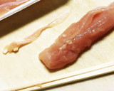 簡単ササミのスジ取り！からの梅シソ巻き☆作り方6写真