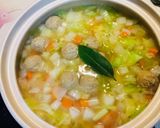 土鍋で！冷凍鶏団子と野菜のコンソメスープ作り方8写真