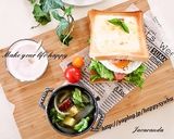 とろ~りチーズde目玉焼き☆サンドイッチ作り方7写真