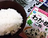 簡単★お弁当に【ワカメご飯の俵おにぎり】作り方1写真