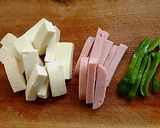お豆腐とお魚ソーセージのソテー作り方1写真