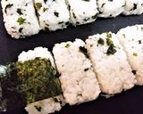 簡単★お弁当に【ワカメご飯の俵おにぎり】作り方6写真