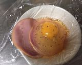 お弁当の隙間にオススメ！レンジでハム卵♪作り方1写真