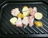 チキン＆ポテトのハーブマスタード焼き作り方2写真