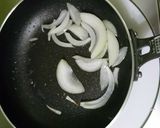 きのこのパスタソースで親子丼風作り方2写真