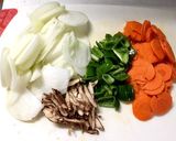 寒い日に。野菜たっぷり玉子とじスープ。作り方1写真