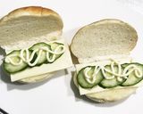 簡単朝食☆ロールパンでハムチーズサンド作り方4写真
