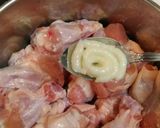 超簡単！手羽元のワイン煮！包丁も不要！作り方2写真