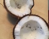 茶色いココナツで、ココナツチップ！作り方2写真