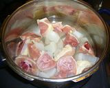 大根と骨付き鶏肉の煮物作り方5写真
