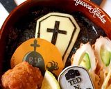 ハロウィンR.I.P 唐揚げ海苔弁当作り方1写真