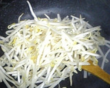 もやしとにらの炒め物☆作り方1写真