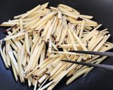 ☆さつまいものはちみつきんぴら☆作り方4写真