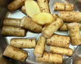 根菜とこんにゃくの煮物😻作り方1写真