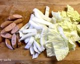 白菜とウインナーの豆乳スープ作り方1写真