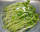 簡単！豆苗の肉巻き☆甘酢煮作り方1写真