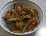 お弁当にも！舞茸ウインナーのマヨ醤油炒め作り方4写真