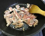 秋鮭と牛乳で サーモンクリームパスタ作り方4写真