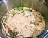 タラ、豆腐、野菜、キノコたっぷりのチゲ作り方7写真