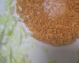 お昼に簡単！チキンラーメンカルボナーラ☆作り方1写真