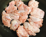 話題のレシピ♡鶏肉とごぼうの甘辛焼き♡作り方2写真