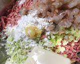豚ひき肉とエビのあんかけフワフワ団子作り方1写真